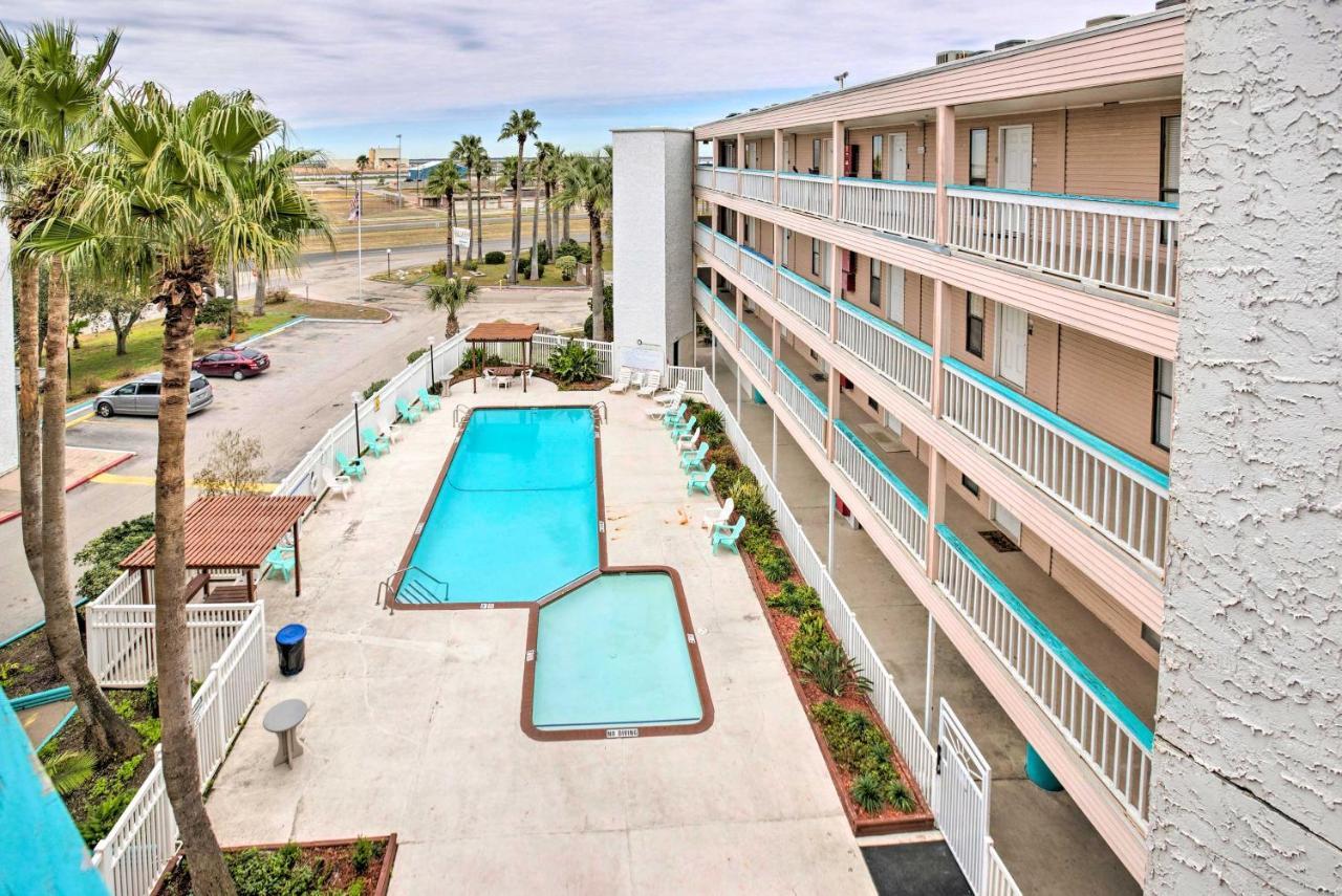 Oceanfront Corpus Christi Condo With Pool! Extérieur photo